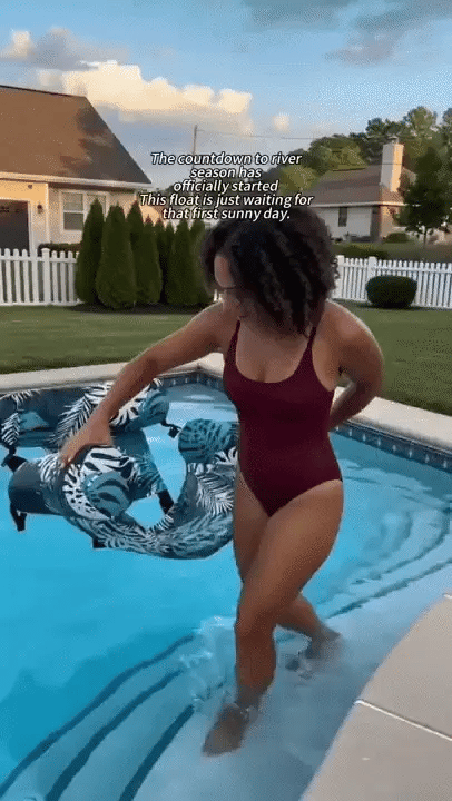 Cool Pool Floating Lounge Chair
